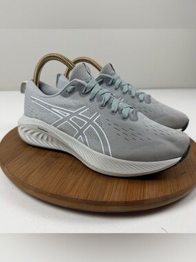 ASICS Gel-excite 10 Light Gray Women's Running Sneakers